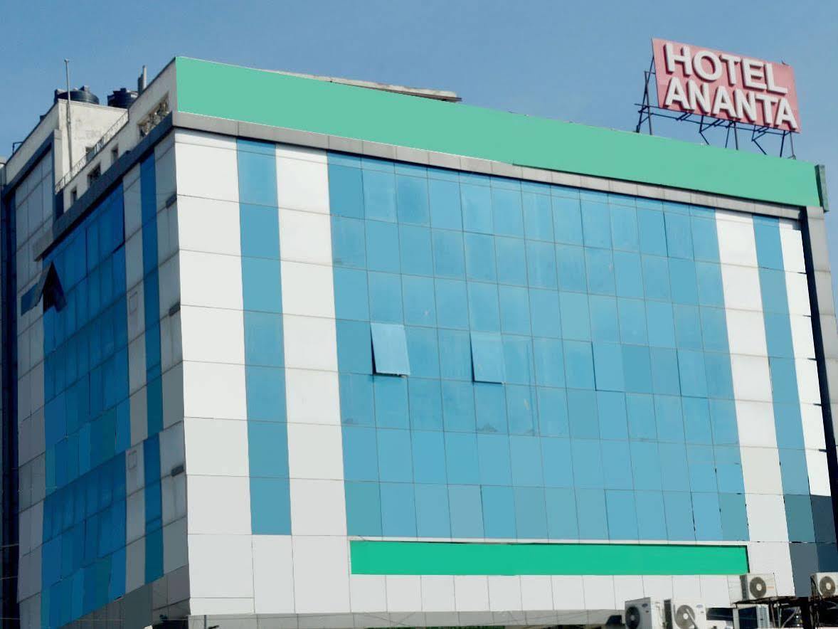 Hotel Ananta Inn Dzsaipur Kültér fotó